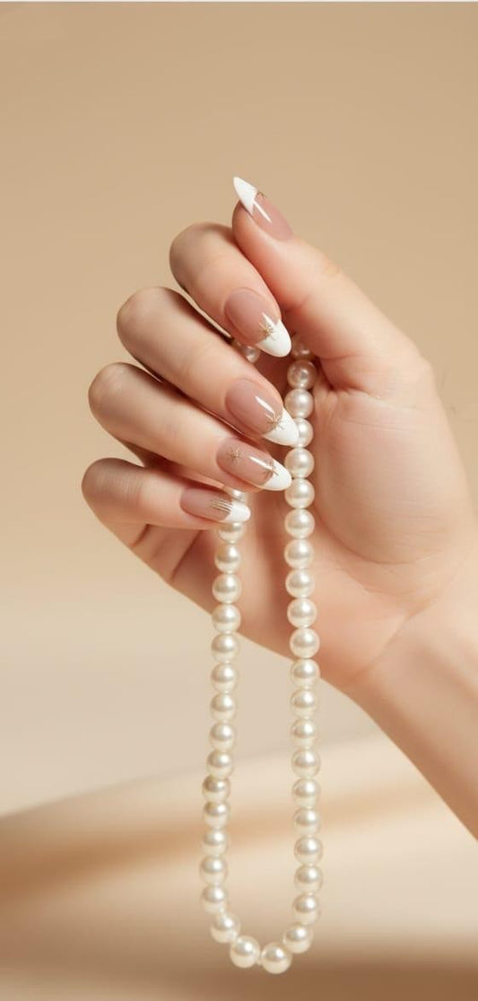 Elegant French Almond Designer Artificial Nails – Nude & White Luxe Nail Set